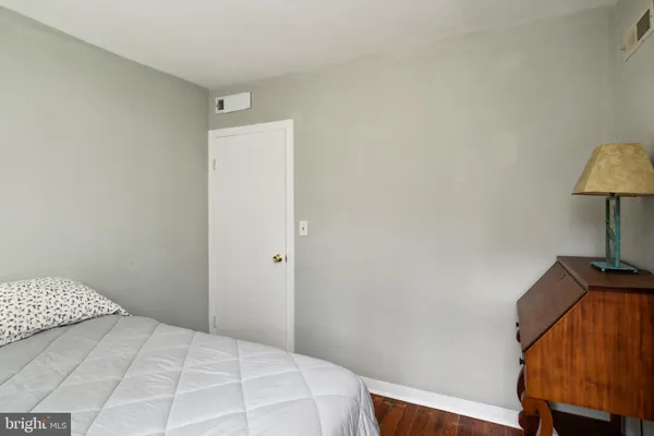 $2,800 | 651 East Clement Street, Baltimore, MD 21230