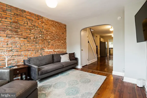 $2,800 | 651 East Clement Street, Baltimore, MD 21230