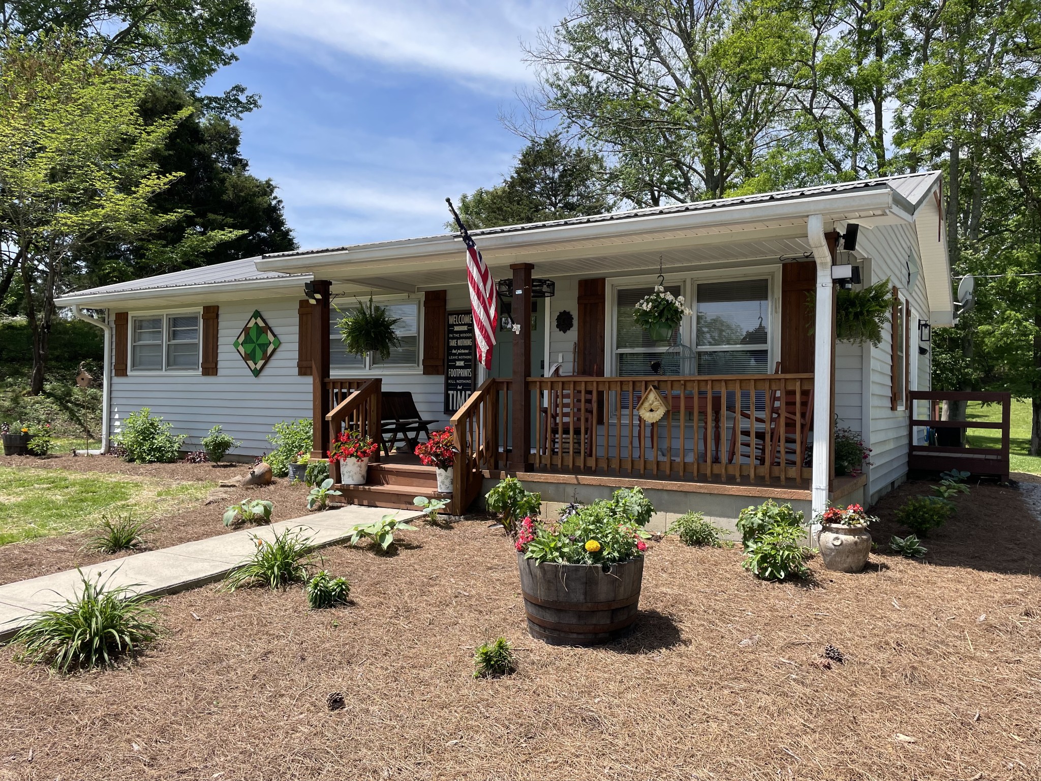 525 Means Road Byrdstown, TN 38549 - Photo 2 of 33 Gallery Image 2