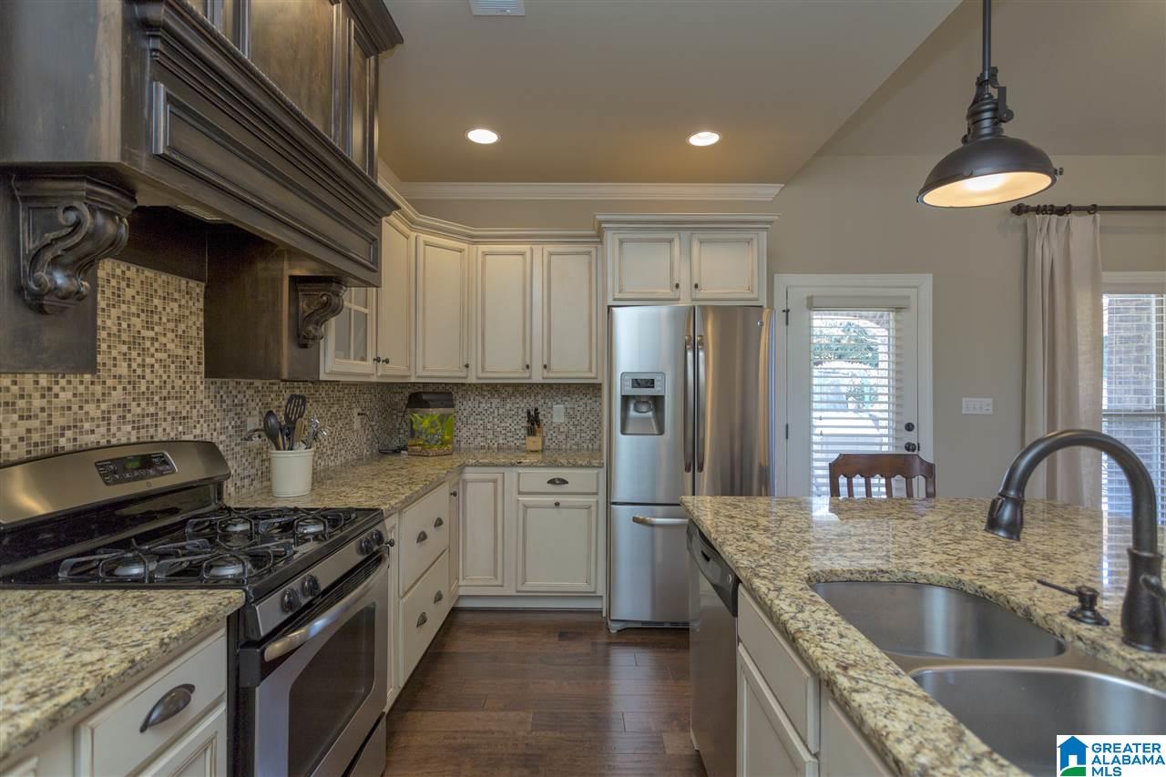 385 Strathaven Drive Pelham, AL 35124 - Photo 16 of 40