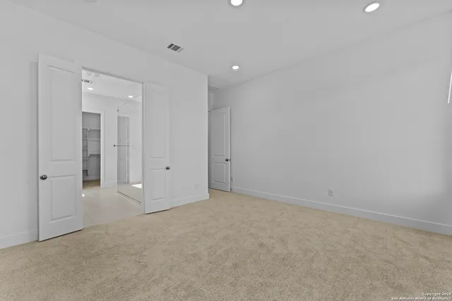 $379,990 | 5532 Paschal Park, New Braunfels, TX 78132