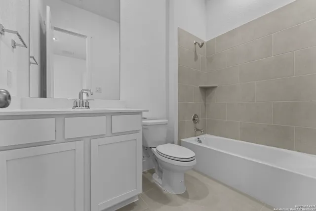 $379,990 | 5532 Paschal Park, New Braunfels, TX 78132