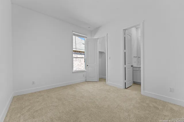 $379,990 | 5532 Paschal Park, New Braunfels, TX 78132