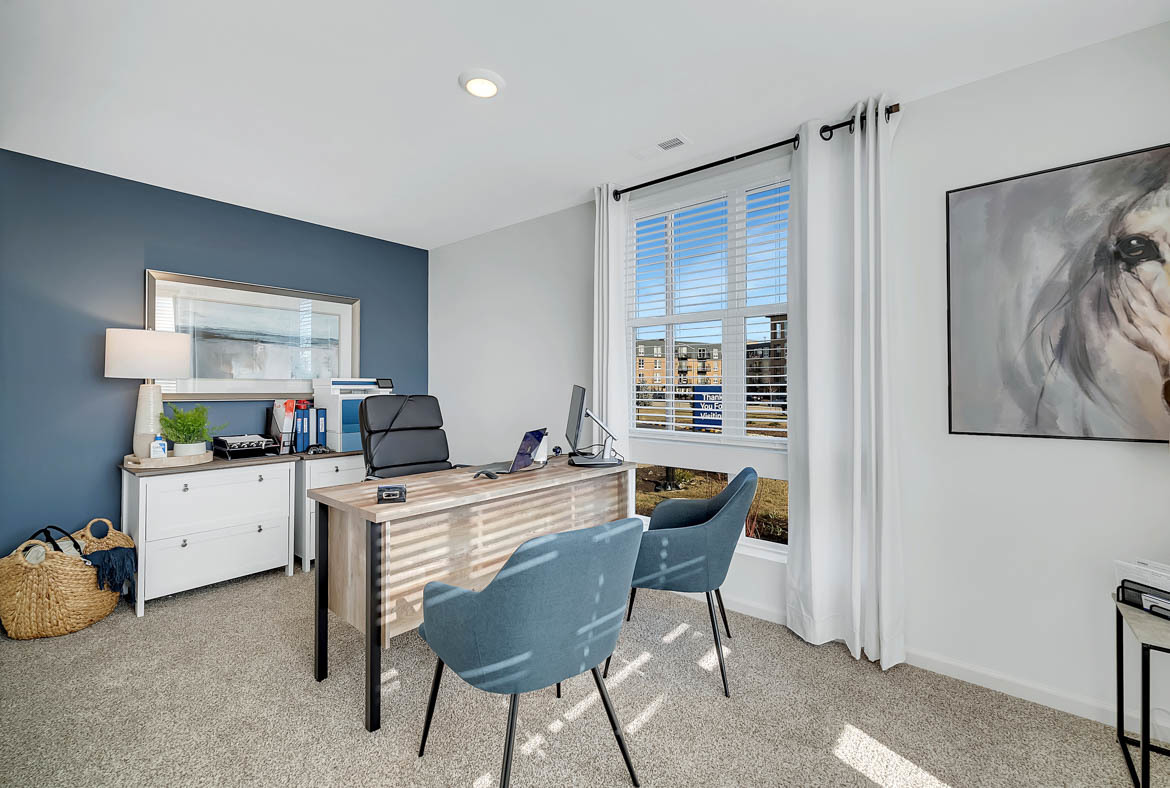 396 Summit Circle Lombard, IL 60148 - Photo 14 of 48 a view of a workspace with furniture and a window