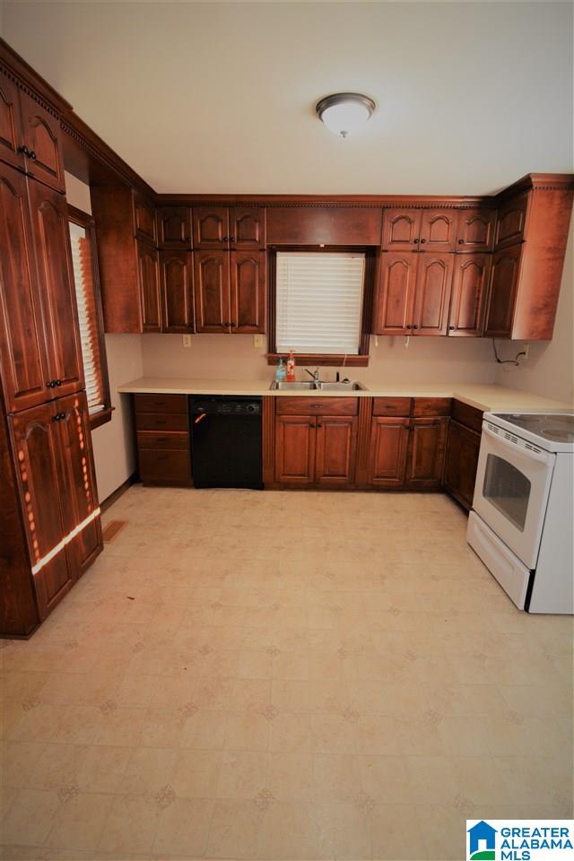 1185 Logan Martin Dam Road Vincent, AL 35178 - Photo 10 of 39