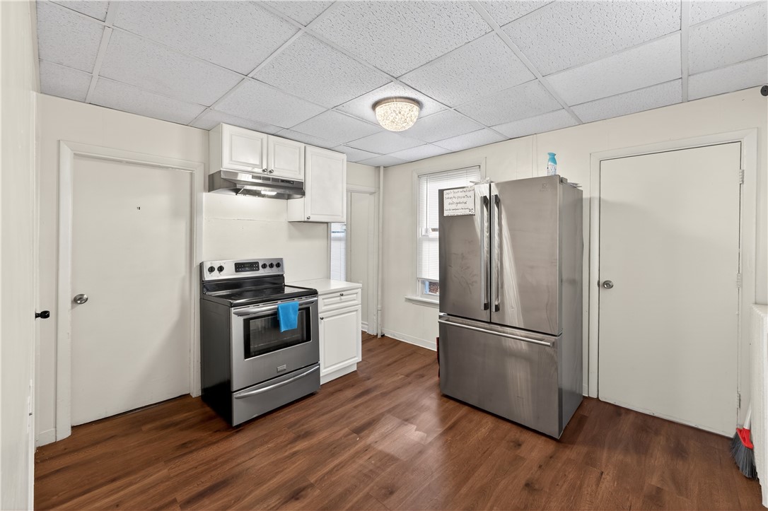 139 Early Street Providence, RI 02907 - Photo 4 of 12