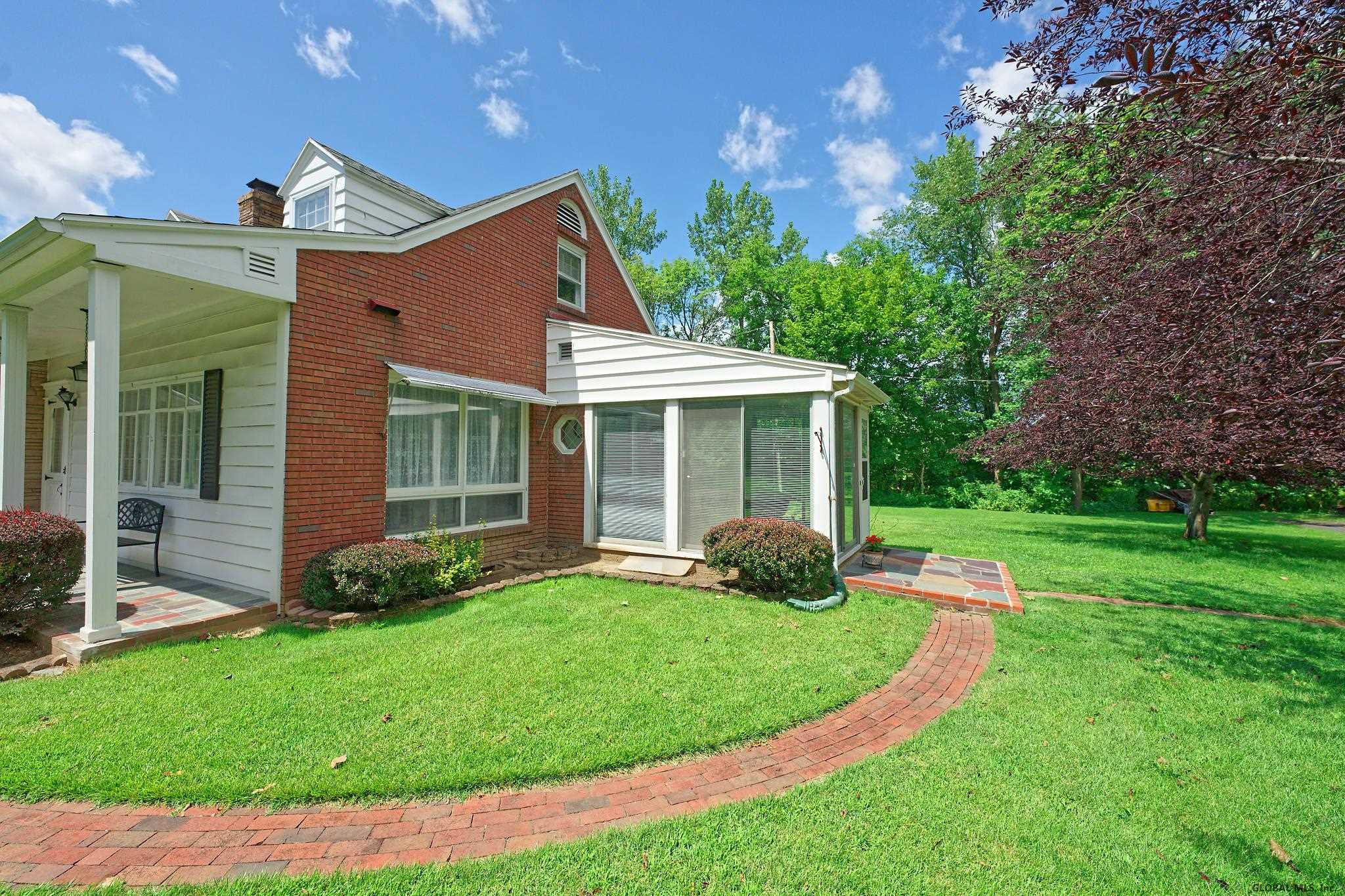173 Boght Road Colonie, NY 12189 - Photo 21 of 35 Photo 21