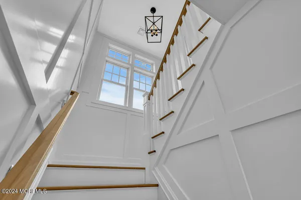 $17,750,000 | 1581 Ocean Avenue, Mantoloking, NJ 08738