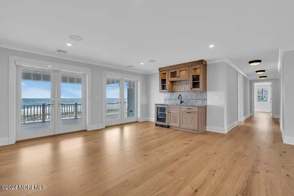 $17,750,000 | 1581 Ocean Avenue, Mantoloking, NJ 08738
