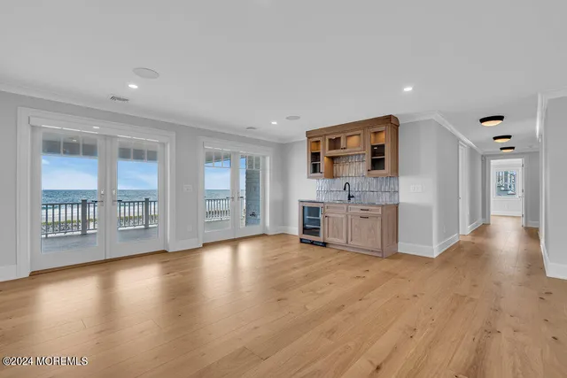 $17,750,000 | 1581 Ocean Avenue, Mantoloking, NJ 08738