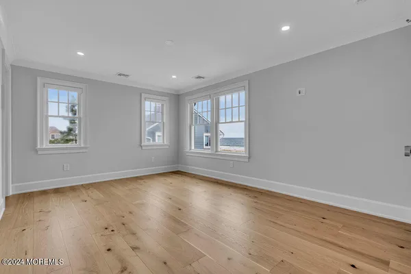 $17,750,000 | 1581 Ocean Avenue, Mantoloking, NJ 08738