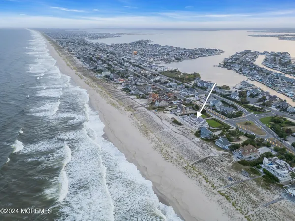 a view of a house with pool