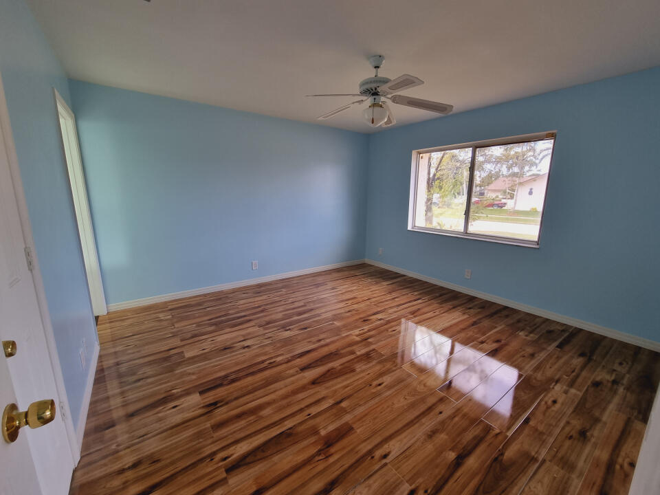 46 Vista Del Rio Boynton Beach, FL 33426 - Photo 9 of 19 9