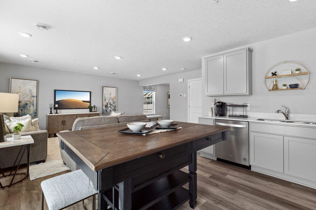 24235 Williams Road Rogers, MN 55374 - Photo 4 of 32