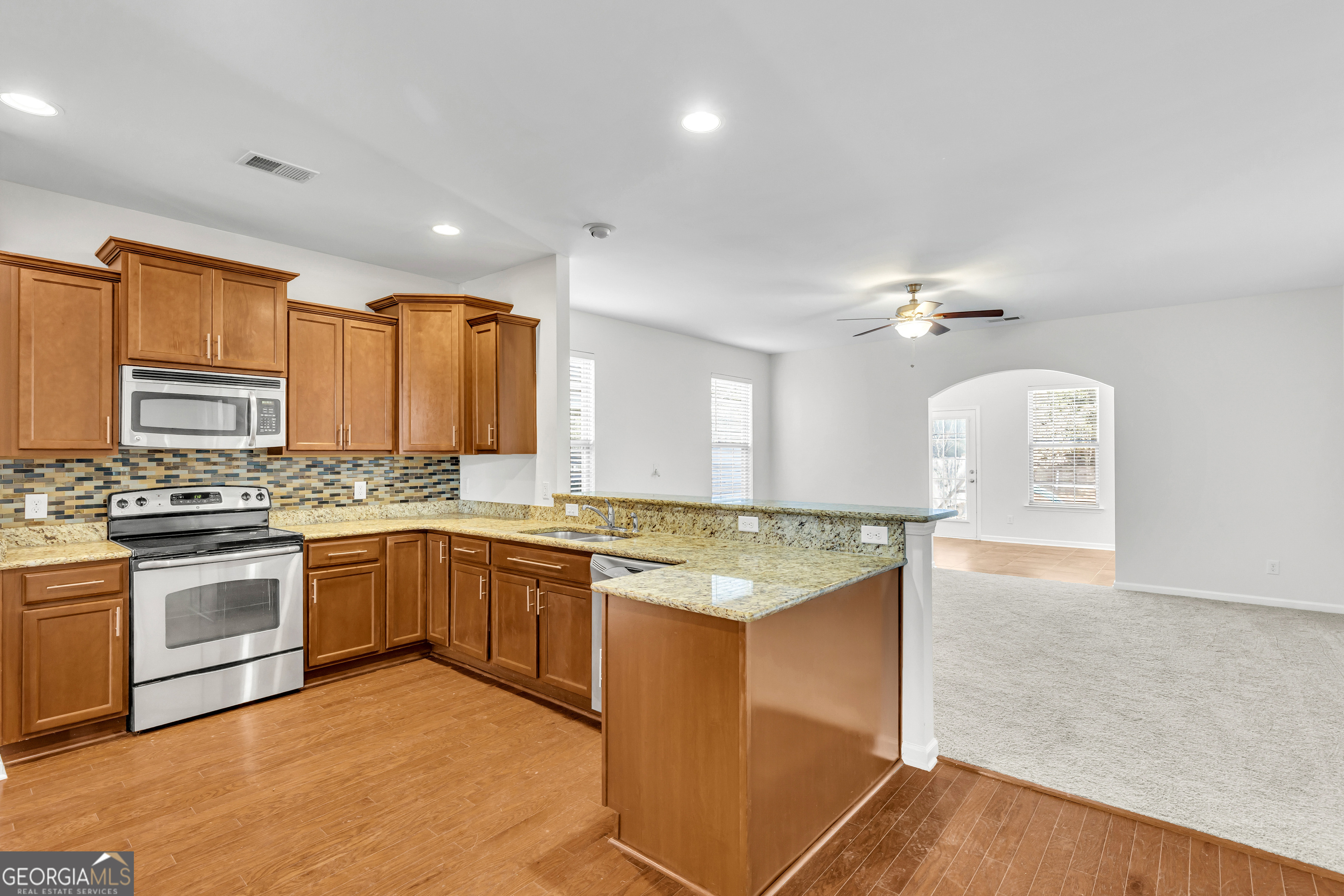 256 Cattle Run Way Pooler, GA 31322 - Photo 16 of 51 Gallery Image 16