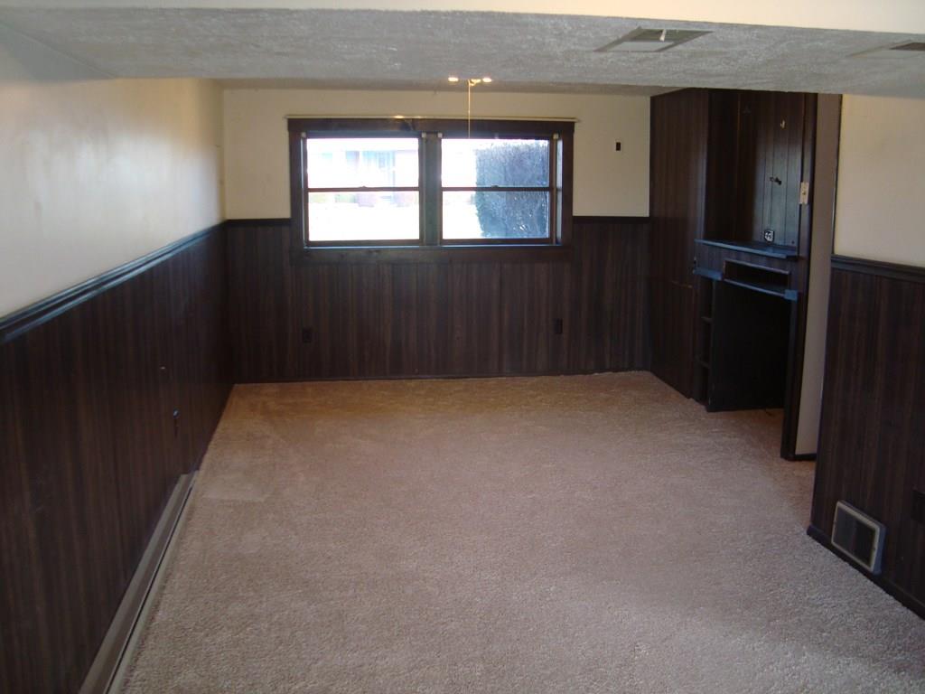 3000 Artfield Street Lower Burrell, PA 15068 - Photo 8 of 18 Family Room