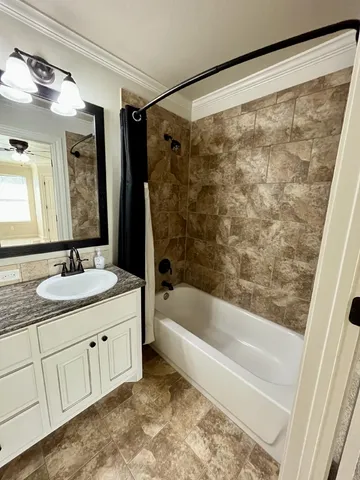 $3,100 | 3321 55th Street, Lubbock, TX 79413