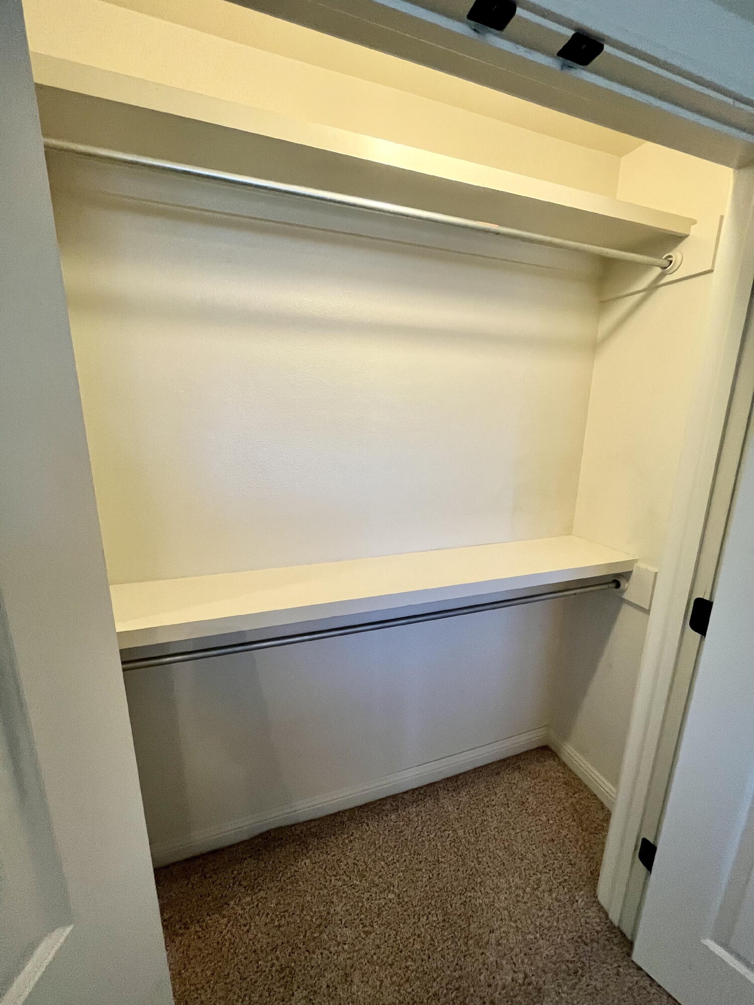 3321 55th Street Lubbock, TX 79413 - Photo 10 of 26 a bathroom with a bathtub