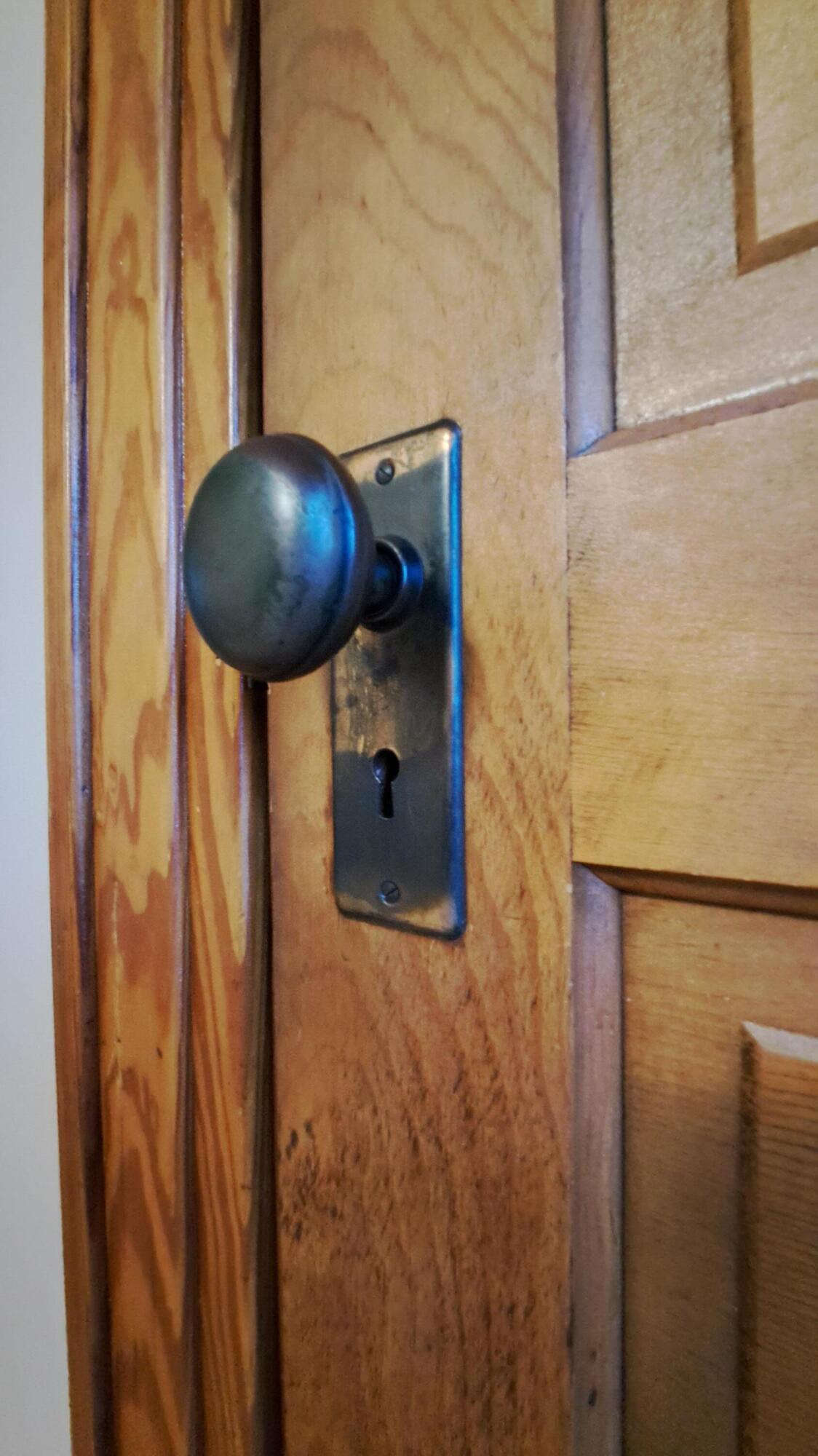 76 Commodore Street Newark, OH 43055 - Photo 44 of 53 Original Hardware Throughout