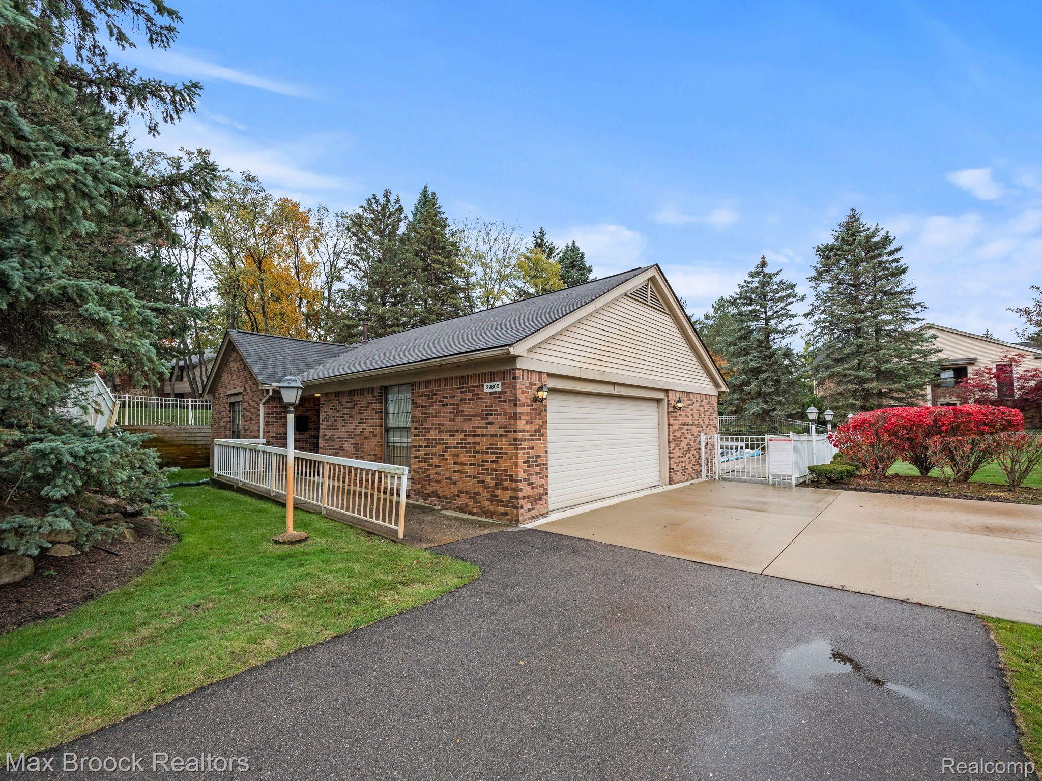 29736 Pine Ridge Circle Farmington, MI 48331 - Photo 28 of 29