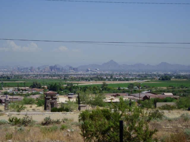 19 West Piedmont Road, Unit 2 Phoenix, AZ 85042 - Photo 4 of 4 Additional Photo