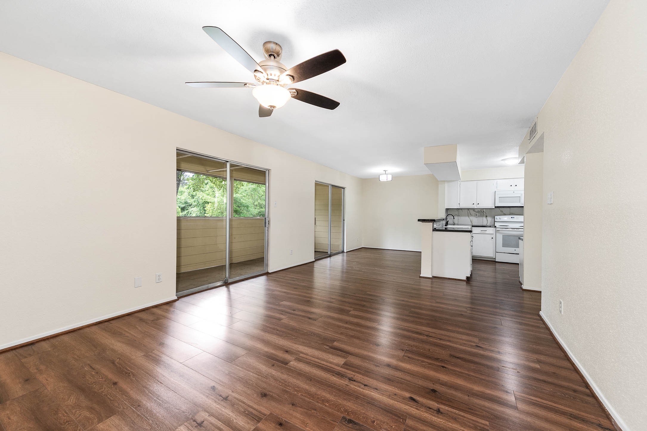 14515 Wunderlich Drive, Unit 812 Houston, TX 77069 - Photo 7 of 32