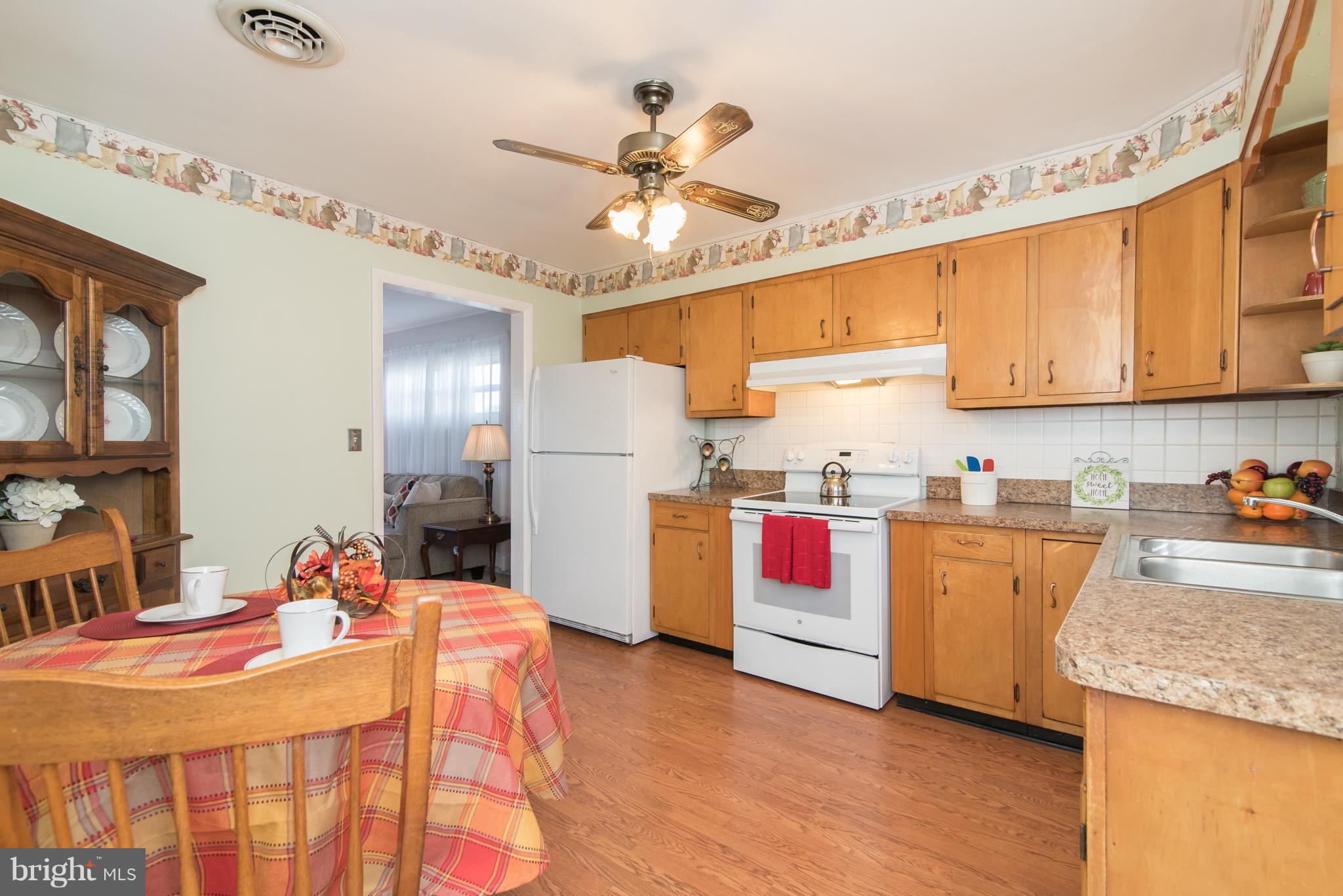 218 East 5th Avenue Ranson, WV 25438 - Photo 6 of 35 Nice Kitchen. Come See! New Windows.