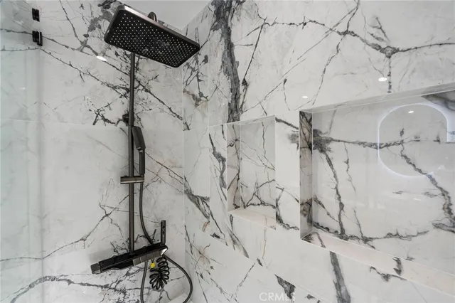 $2,199,000 | 15631 Sunburst Lane, Huntington Beach, CA 92647