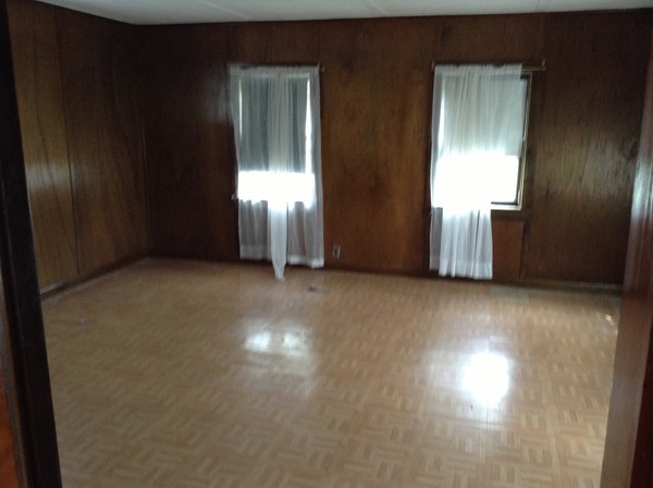 504 Russellville Road Westfield, MA 01085 - Photo 18 of 28 Gallery Image 18