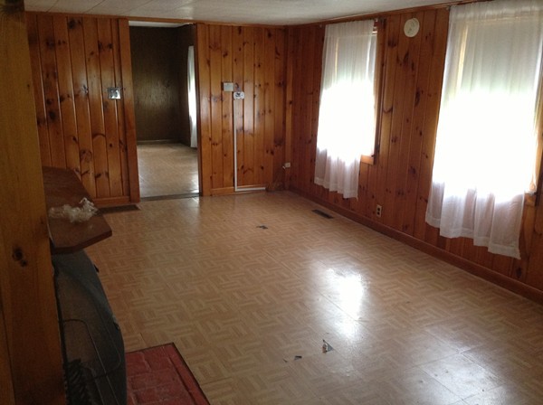 504 Russellville Road Westfield, MA 01085 - Photo 10 of 28 Gallery Image 10