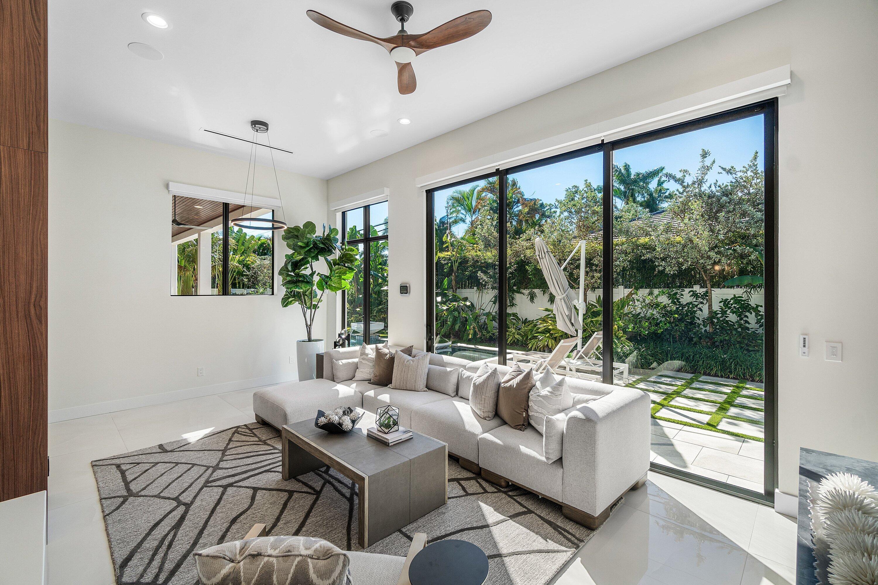 450 Northeast 10th Street Boca Raton, FL 33432 - Photo 22 of 119 019-450Northeast10thStreet-BocaRaton-FL-