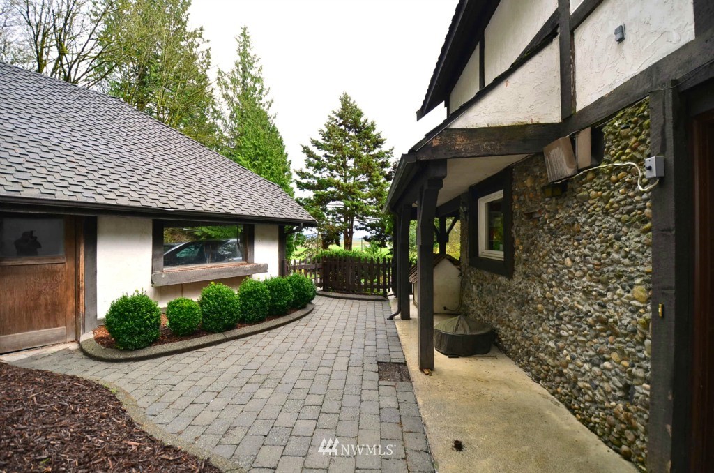 10220 Lowell Larimer Road Everett, WA 98208 - Photo 19 of 25 Gallery Image 19