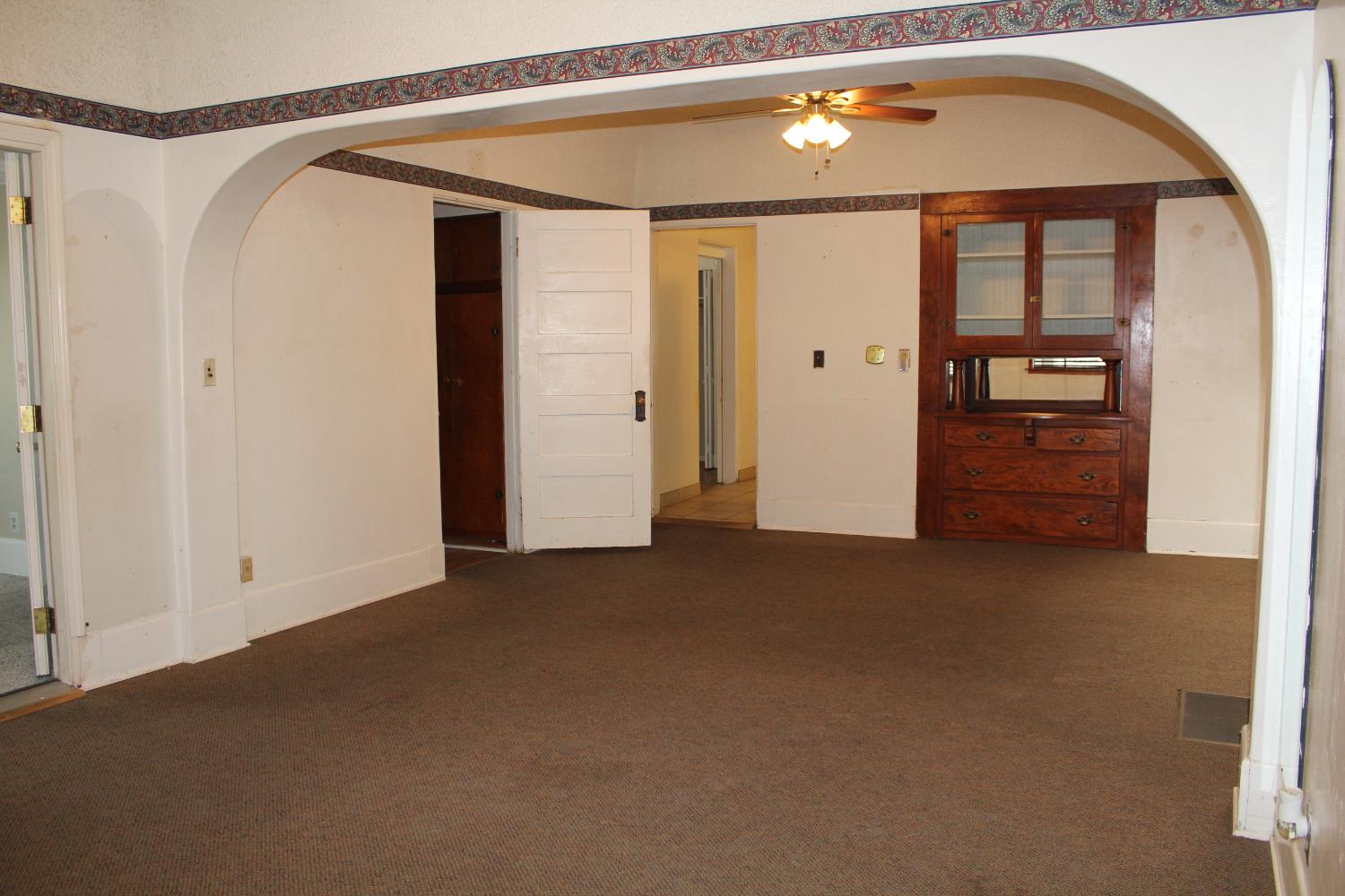 331 North 6th Street Fowler, CA 93625 - Photo 3 of 31 a view of empty room with closet