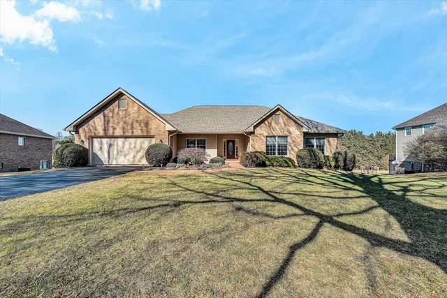 $770,000 | 3723 Renfield Drive Southwest, Roanoke, VA 24018