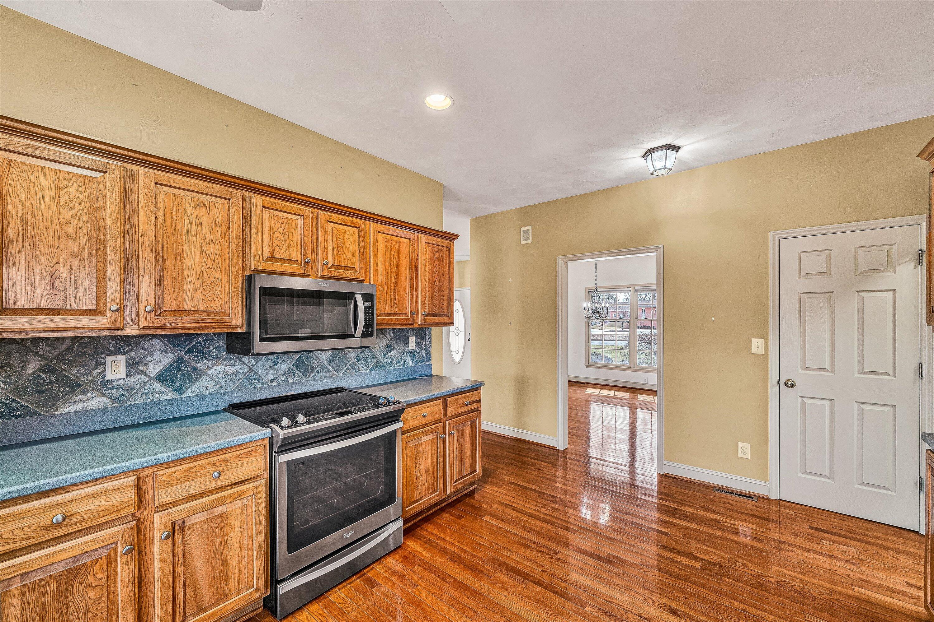 3723 Renfield Drive Southwest Roanoke, VA 24018 - Photo 16 of 61 15-VM-01003