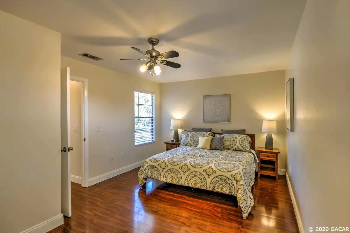 4325 Southwest 20th Lane Gainesville, FL 32607 - Photo 14 of 24 Gallery Image 14