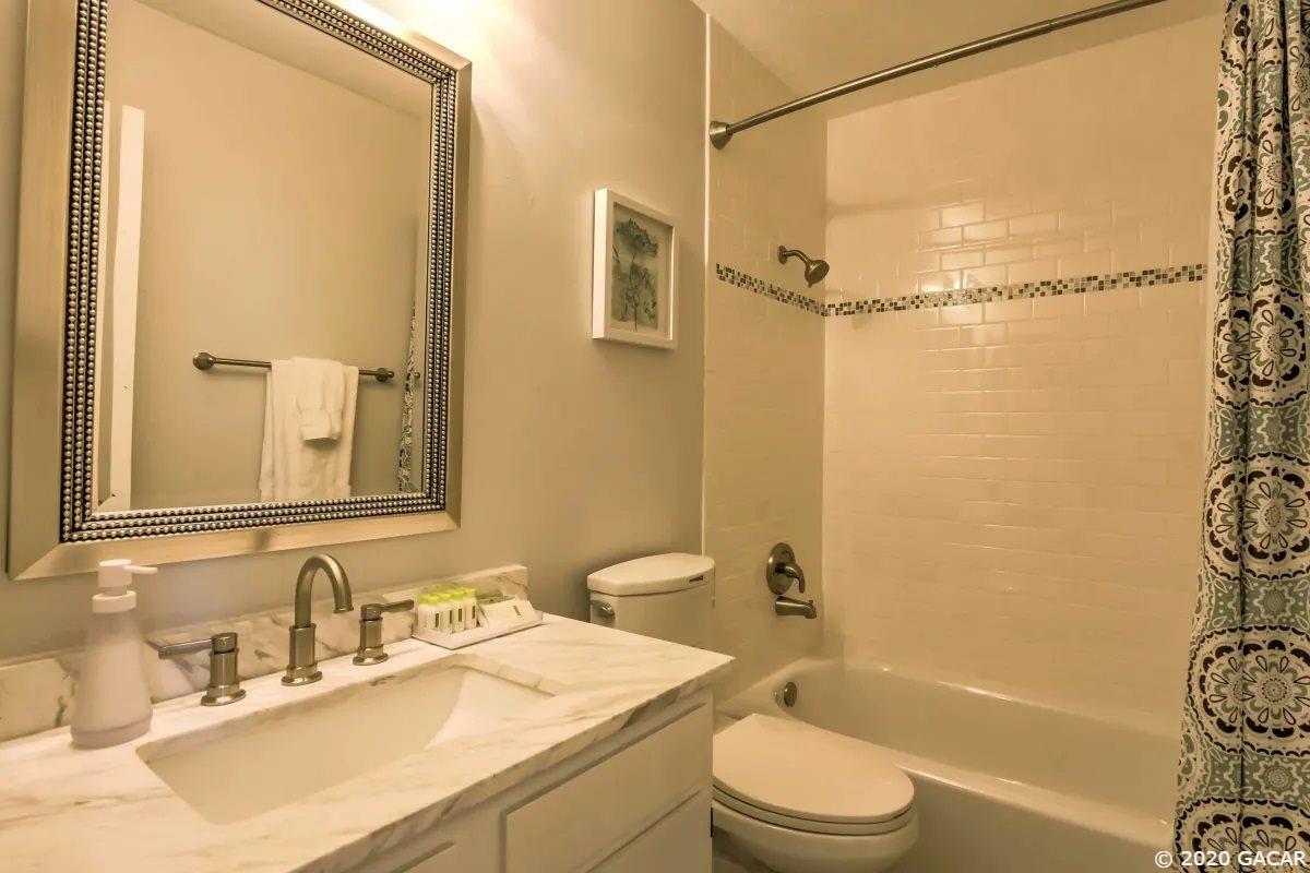 4325 Southwest 20th Lane Gainesville, FL 32607 - Photo 18 of 24 Gallery Image 18