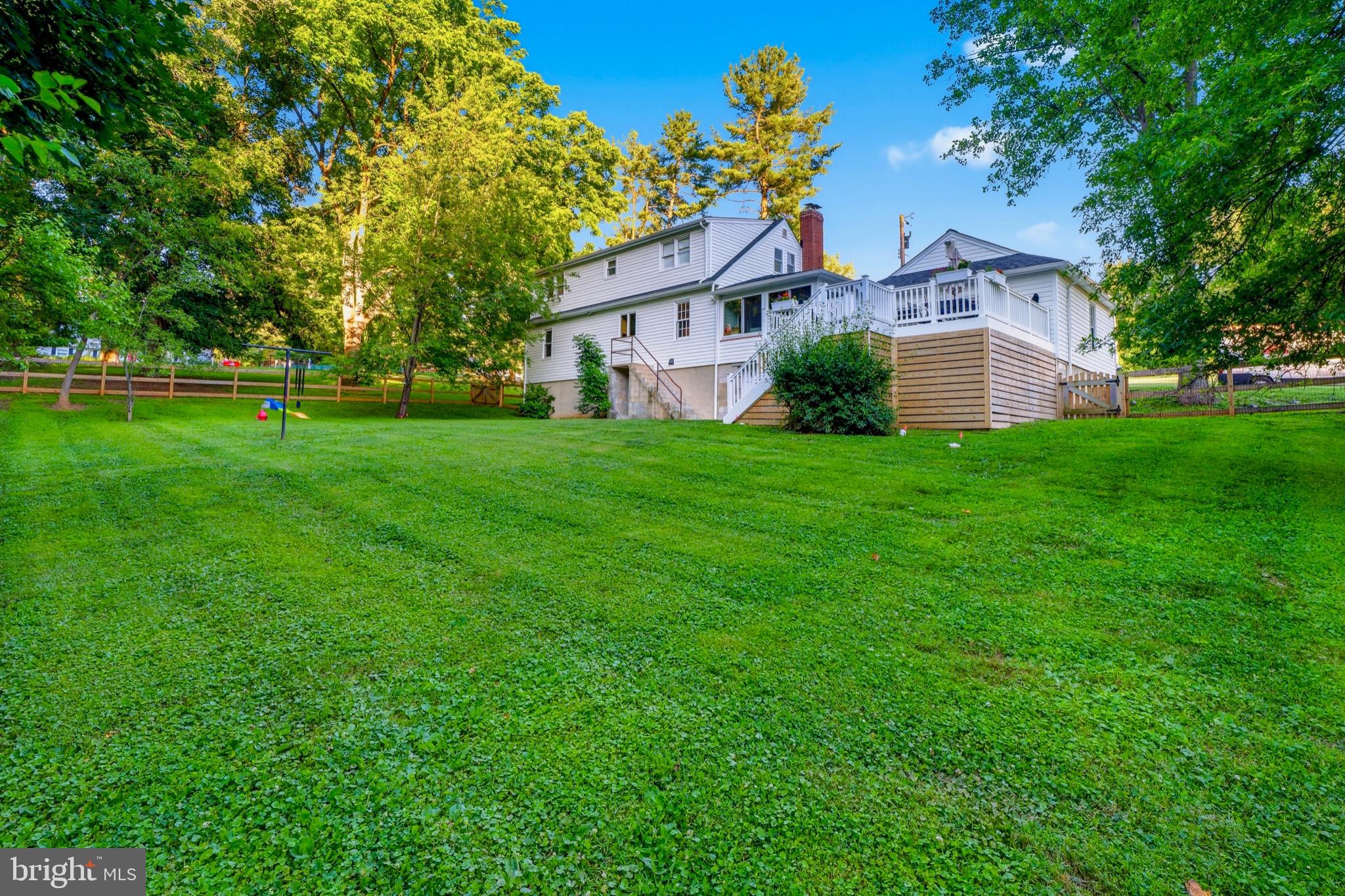 1102 Greenway Road Cockeysville, MD 21030 - Photo 33 of 47 Charming home with lush green yard.