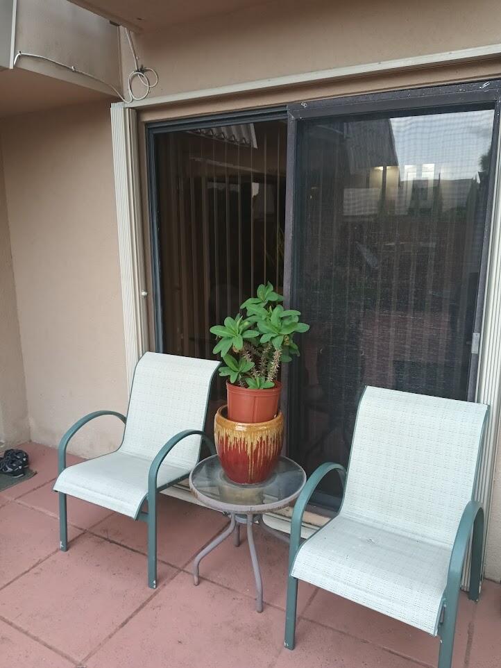 5040 50th Way West Palm Beach, FL 33409 - Photo 12 of 16 IMG_20250916_165201