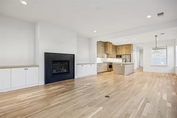 a view of a livingroom with a fireplace