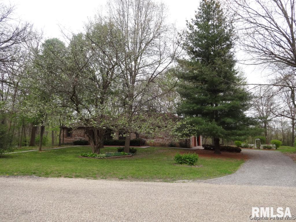 11064 Robin Lane Athens, IL 62613 - Photo 29 of 29 Gallery Image 29
