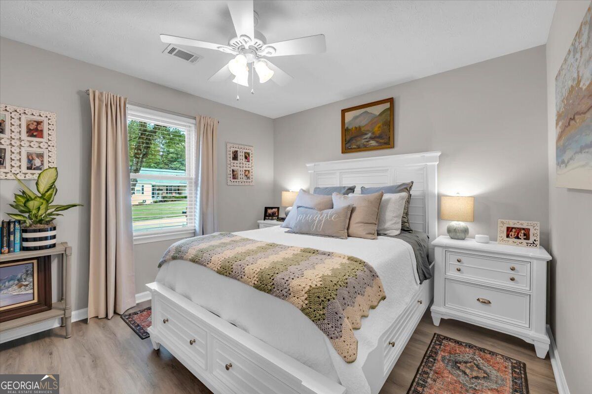 3385 Hudson Lane Loganville, GA 30052 - Photo 9 of 24 Gallery Image 9
