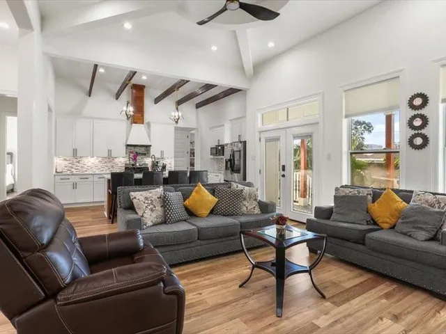 $450,000 | 2804 Volpe Drive, Chalmette, LA 70043