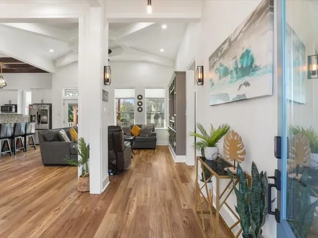 $450,000 | 2804 Volpe Drive, Chalmette, LA 70043