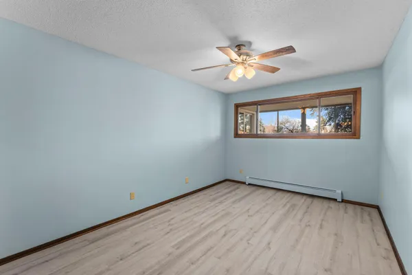 $159,900 | 2485 Canabury Drive, Unit 212, Little Canada, MN 55117