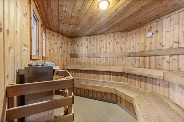 $159,900 | 2485 Canabury Drive, Unit 212, Little Canada, MN 55117