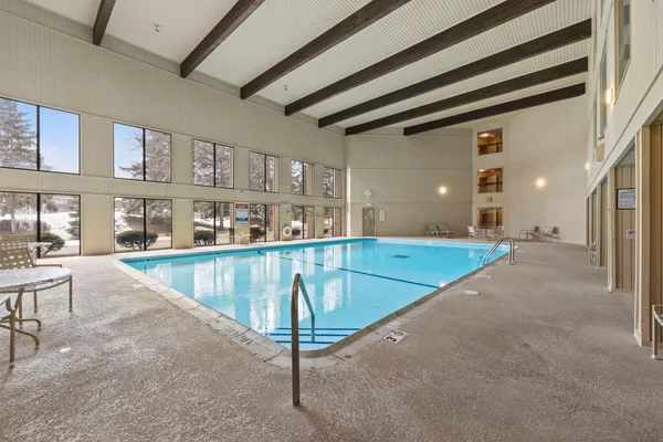 $159,900 | 2485 Canabury Drive, Unit 212, Little Canada, MN 55117