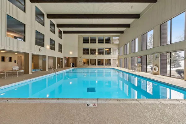 $159,900 | 2485 Canabury Drive, Unit 212, Little Canada, MN 55117