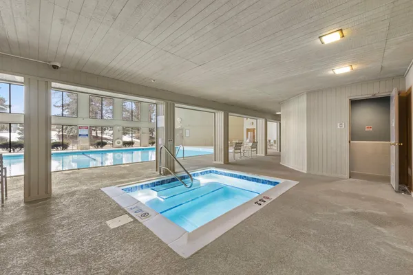 $159,900 | 2485 Canabury Drive, Unit 212, Little Canada, MN 55117