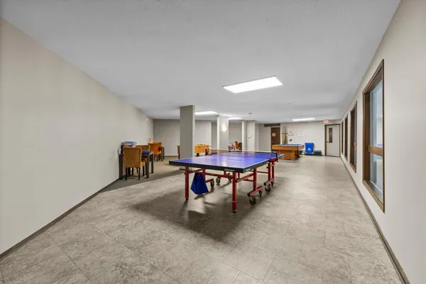 $159,900 | 2485 Canabury Drive, Unit 212, Little Canada, MN 55117